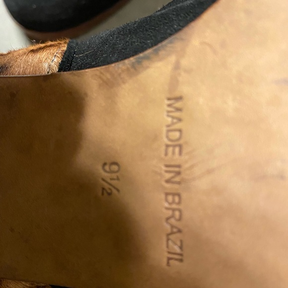 Woman’s cheetah print madewell booties. - Picture 3 of 3